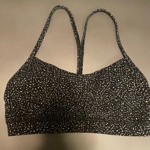 Lululemon Flow Y Bra size 6 black and white